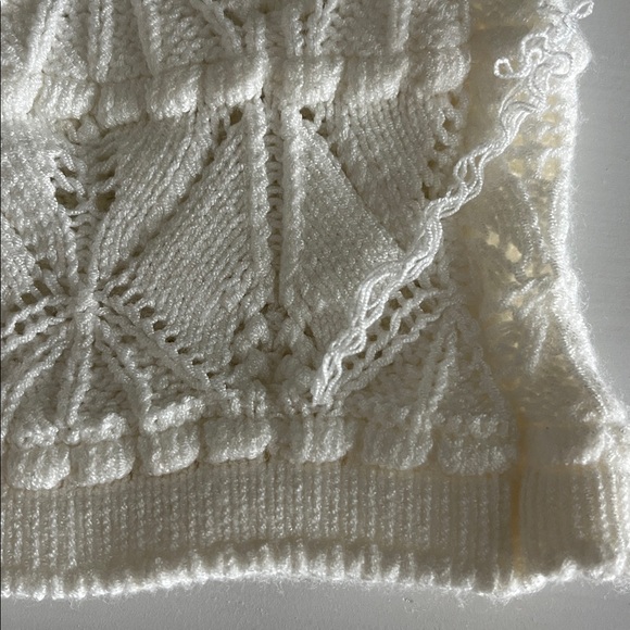 Current Air Cream Sleeveless Women’s Sweater - Picture 7 of 7